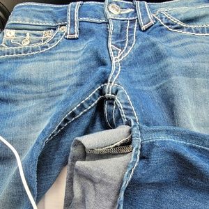 True Religion Crop Shorts size 24